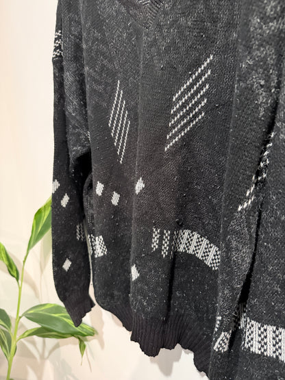 L’Affaire (NZ) Geometric V-Neck Knit Jumper Black - Size XXL