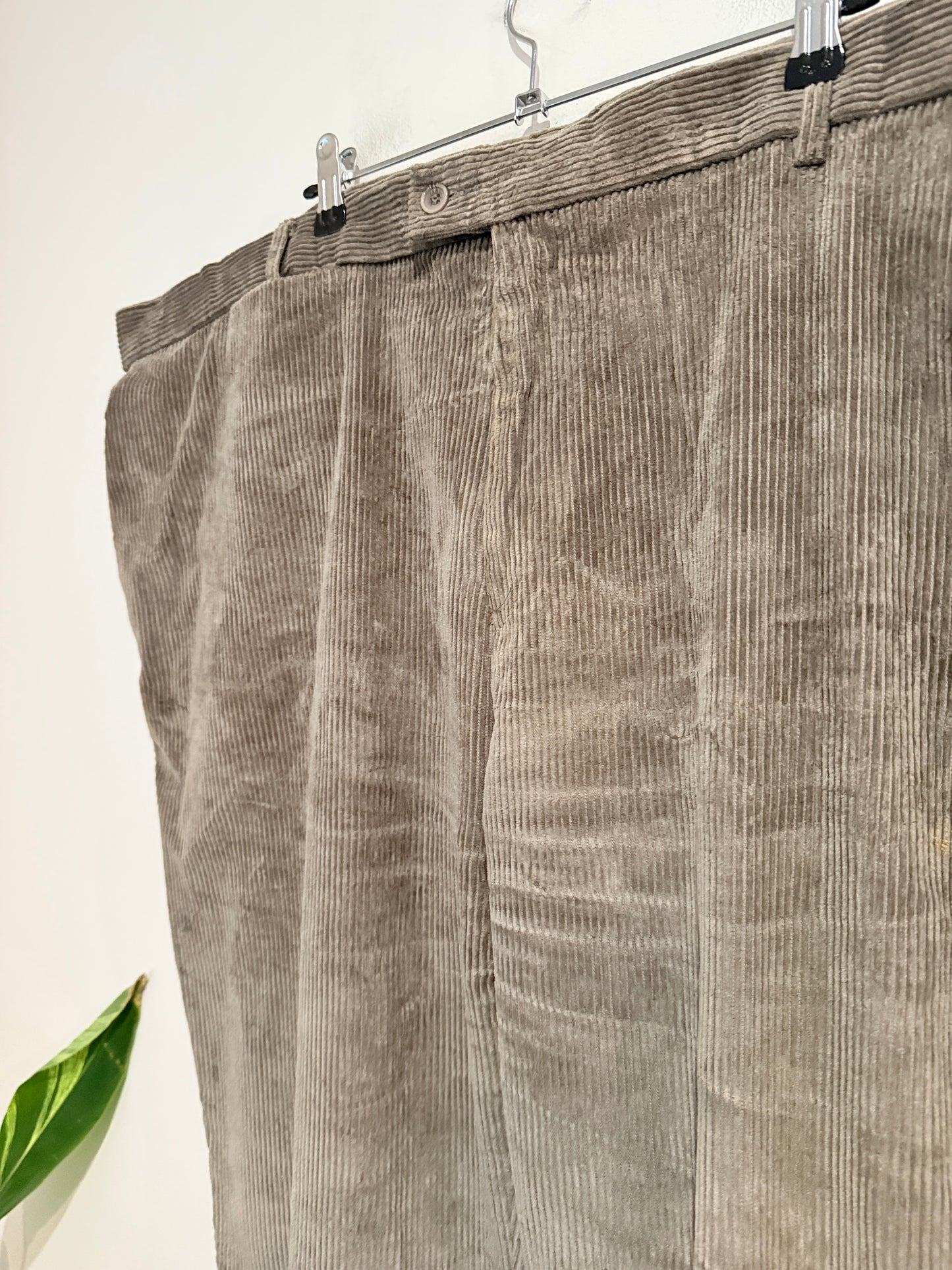 Farah Classic Corduroy Trousers Taupe - Size 122W 84L