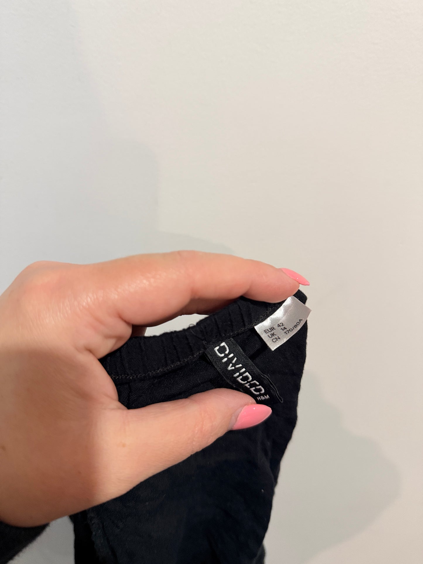 Divided (H&M) Black Drawstring Shorts - 14
