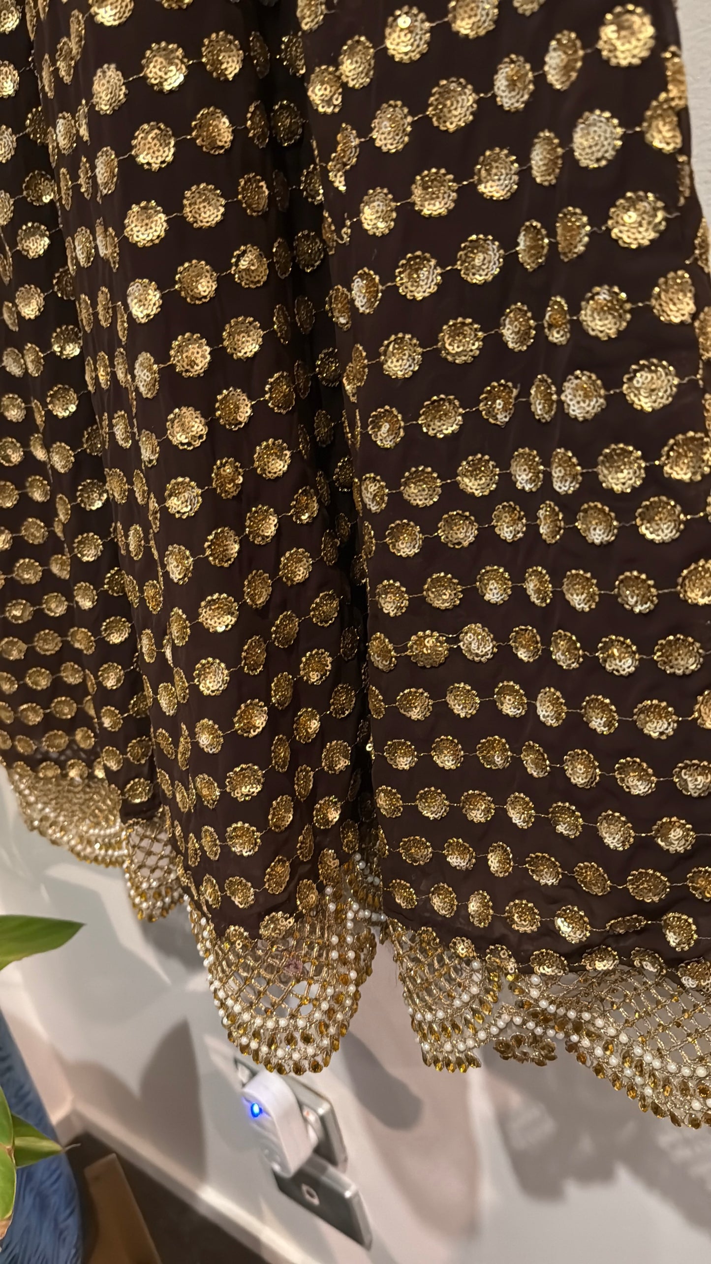 Brown & Gold Embellished Sequin Dress - 47cm u/arm