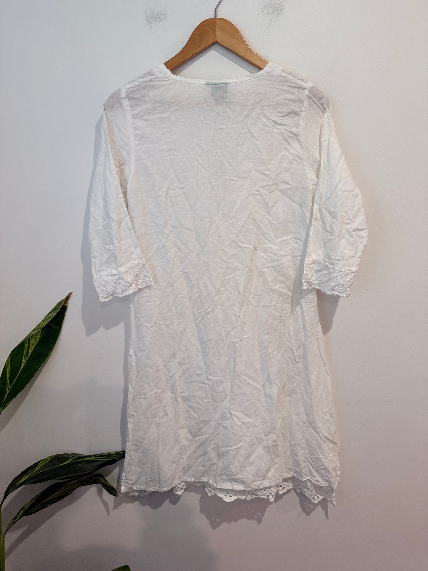 GUL White Embroidered Eyelet Kurti - Size S