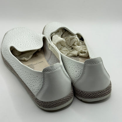 Pickaberry White Perforated Slip-On Loafers (Size 10)