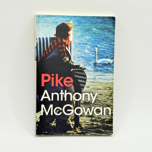 Pike by anthony mcgowan - print books condition: used - what’s new printed media