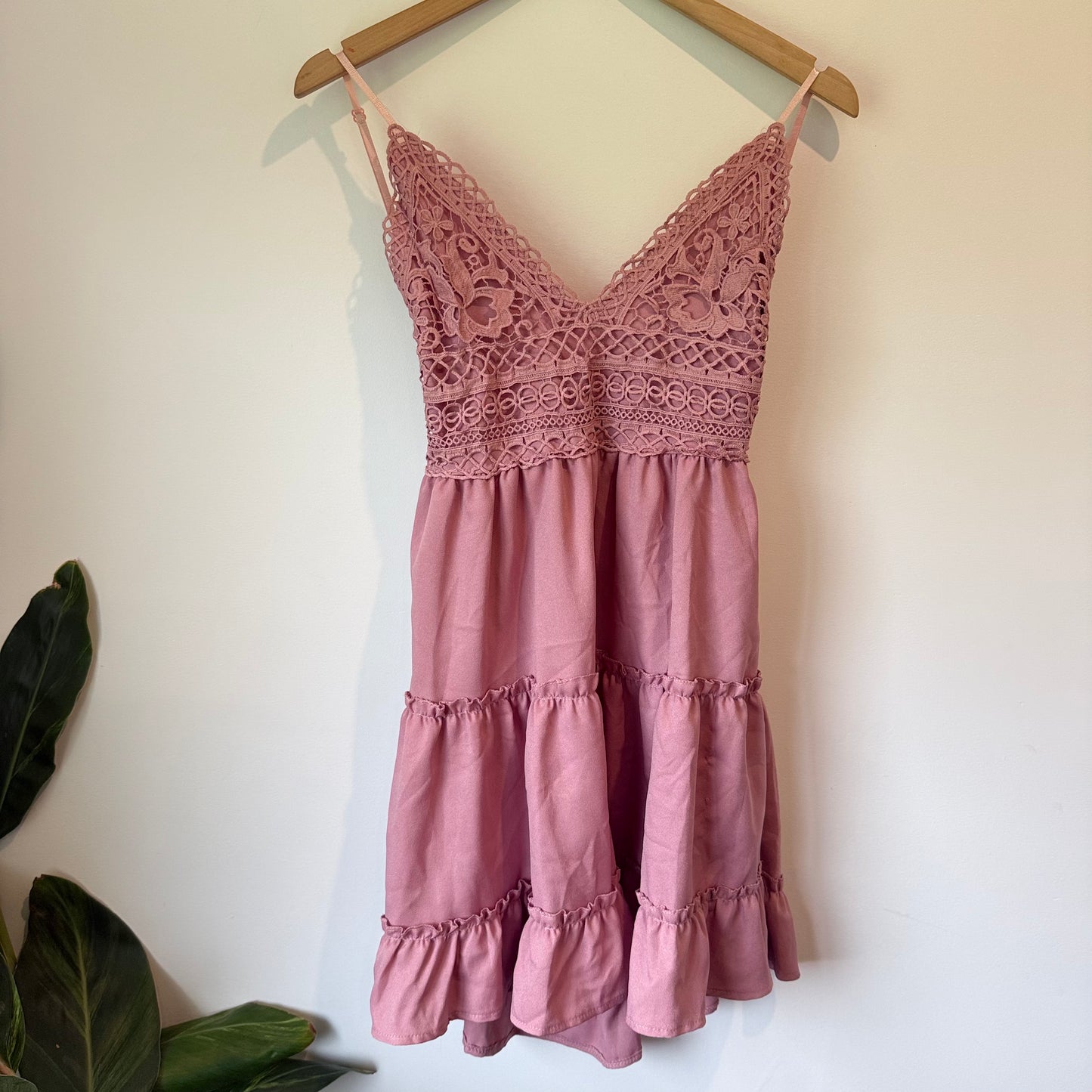 Pink Lace Bodice Tiered Mini Dress - Size XL (12-14 fit)