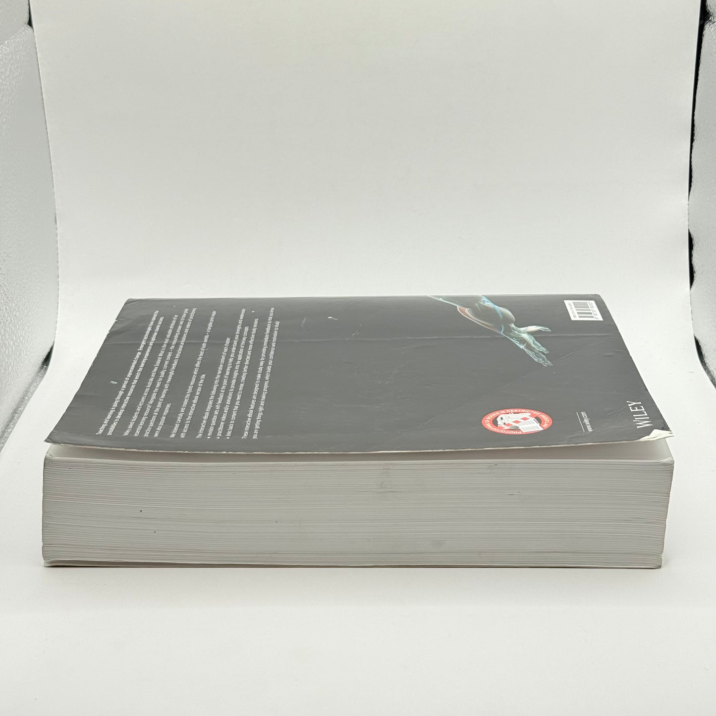 Principles of Anatomy & Physiology by Tortora & Derrickson