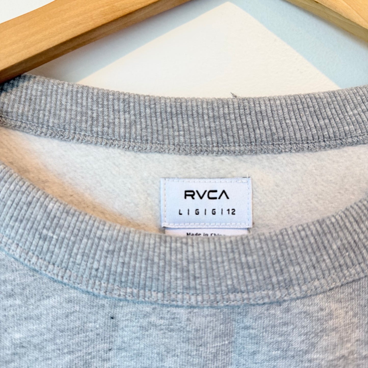 RVCA TTY League Classic Crew Sweatshirt Grey - Size L / 12