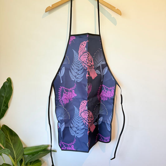 Kitchen tūī apron - aprons original photo - what’s new home&living materials