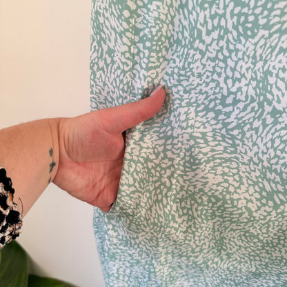 Ripskirt Hawaii Sleeveless Midi Dress