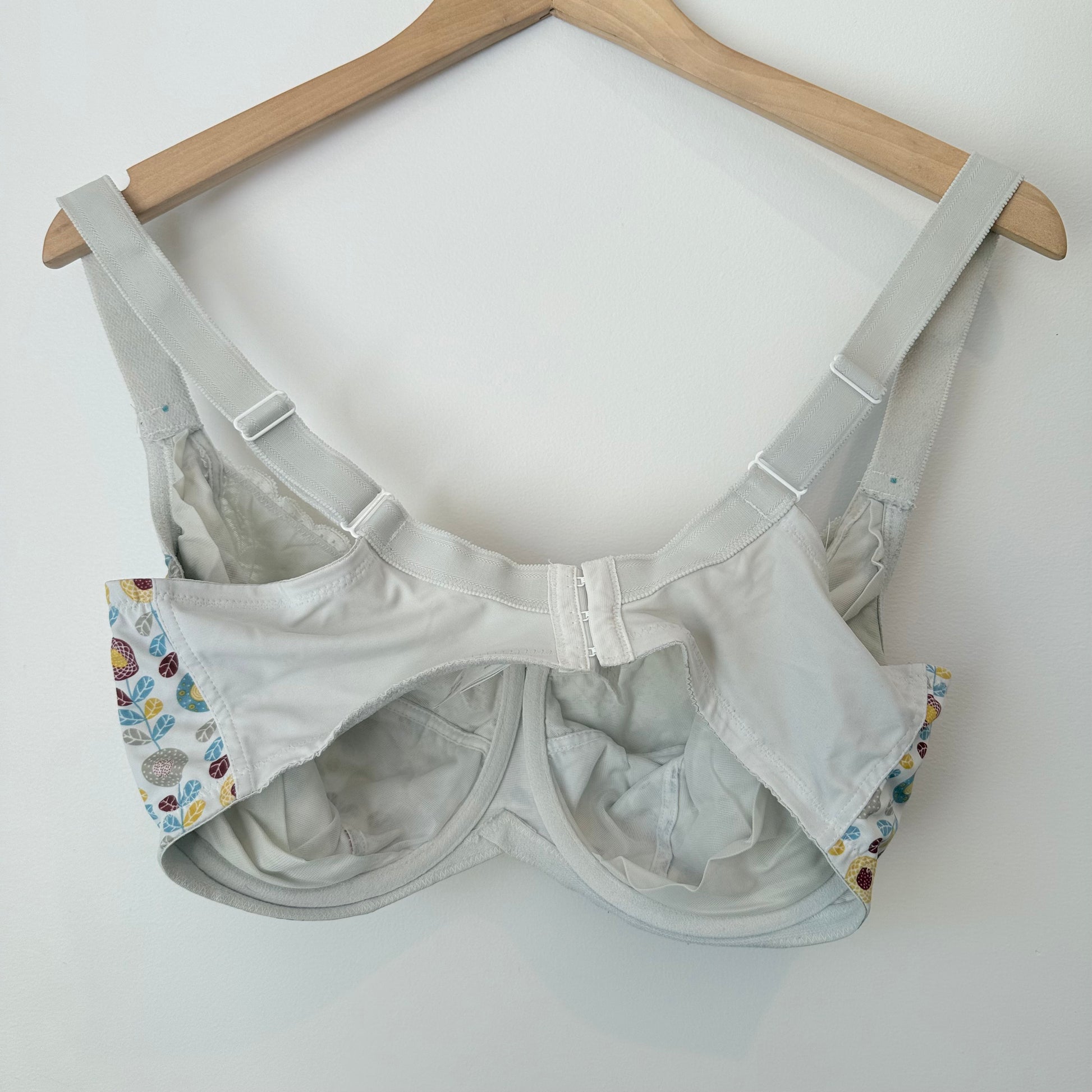 Rose thorn floral lace bra – size 14g/36g - bras special categories women’s apparel