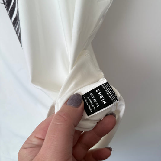 SHEIN Graphic Feather Tank Top White Size L