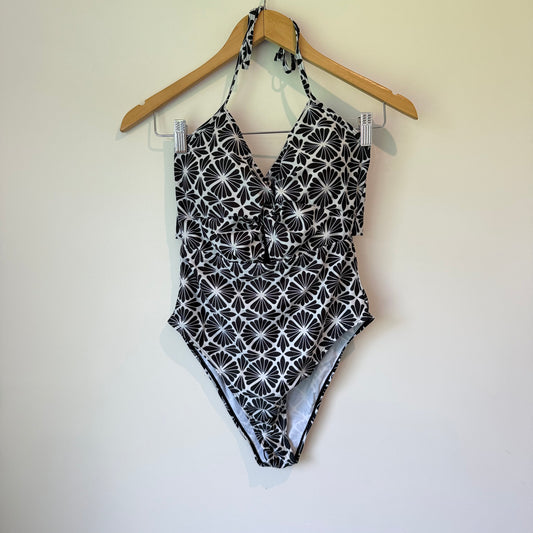 SHEIN Swimsuit Black & White Floral Ruffle Monokini Size M