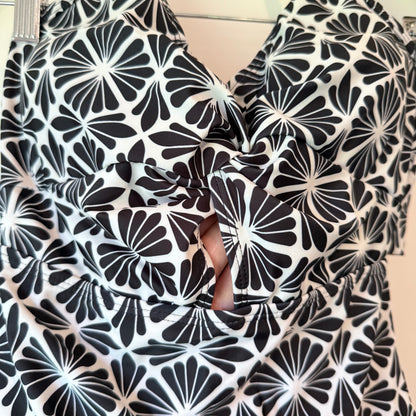 SHEIN Swimsuit Black & White Floral Ruffle Monokini Size M