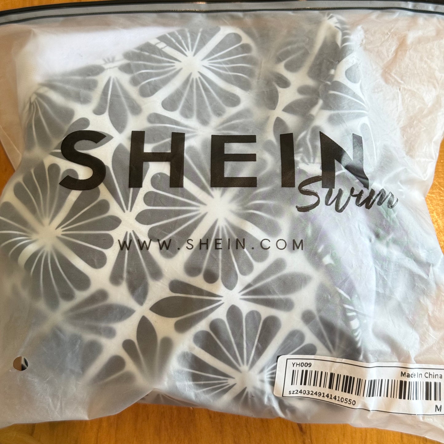 SHEIN Swimsuit Black & White Floral Ruffle Monokini Size M