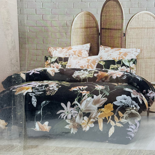 Savona 'Noelani' Floral Duvet Cover Set - Super King