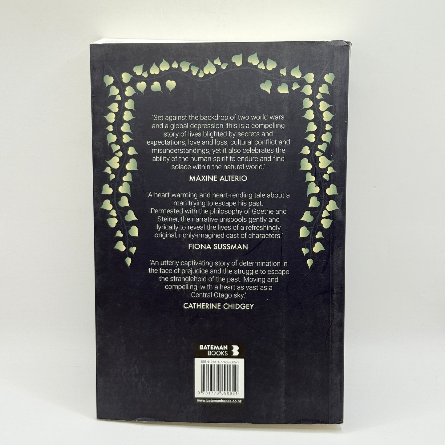 Sewing Moonlight by Kyle Mewburn