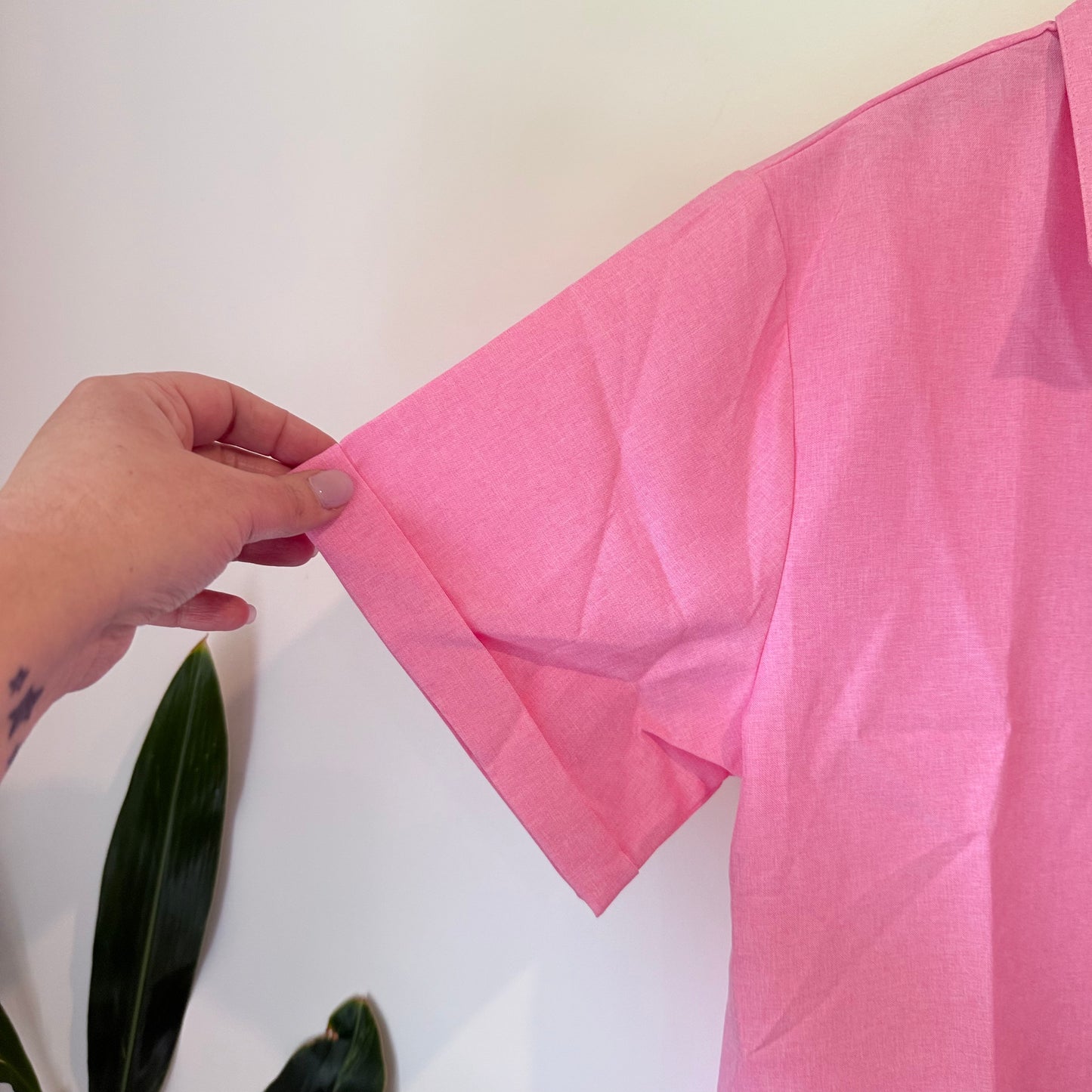 Short Sleeve Button Up Shirt Pink Size L