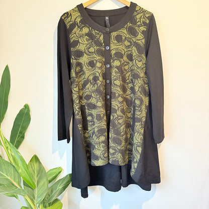 TS Button-Up Tunic / Longline Cardi - Size Small (16)