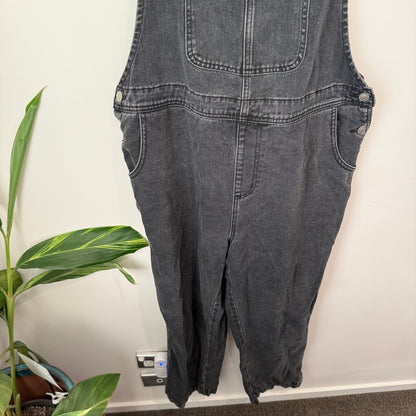 Urban Jeans Co. Black Denim Overall Size 16