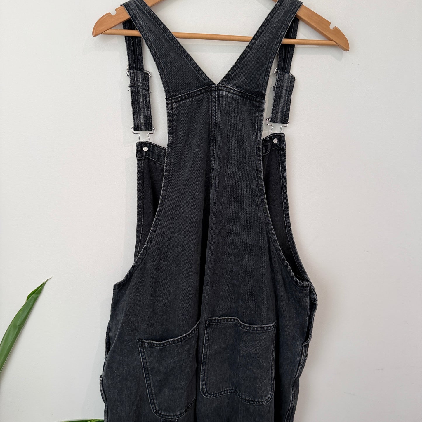Urban Jeans Co. Black Denim Overall Size 16