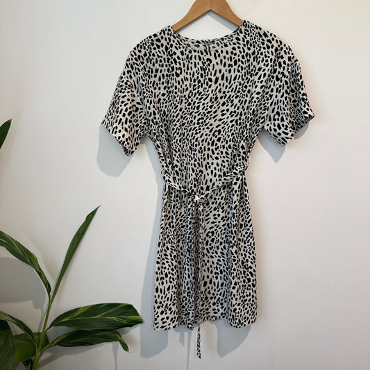 Brand Unknown Leopard Print Short-sleeve Mini Dress Size U/Arm to U/Arm 44cm