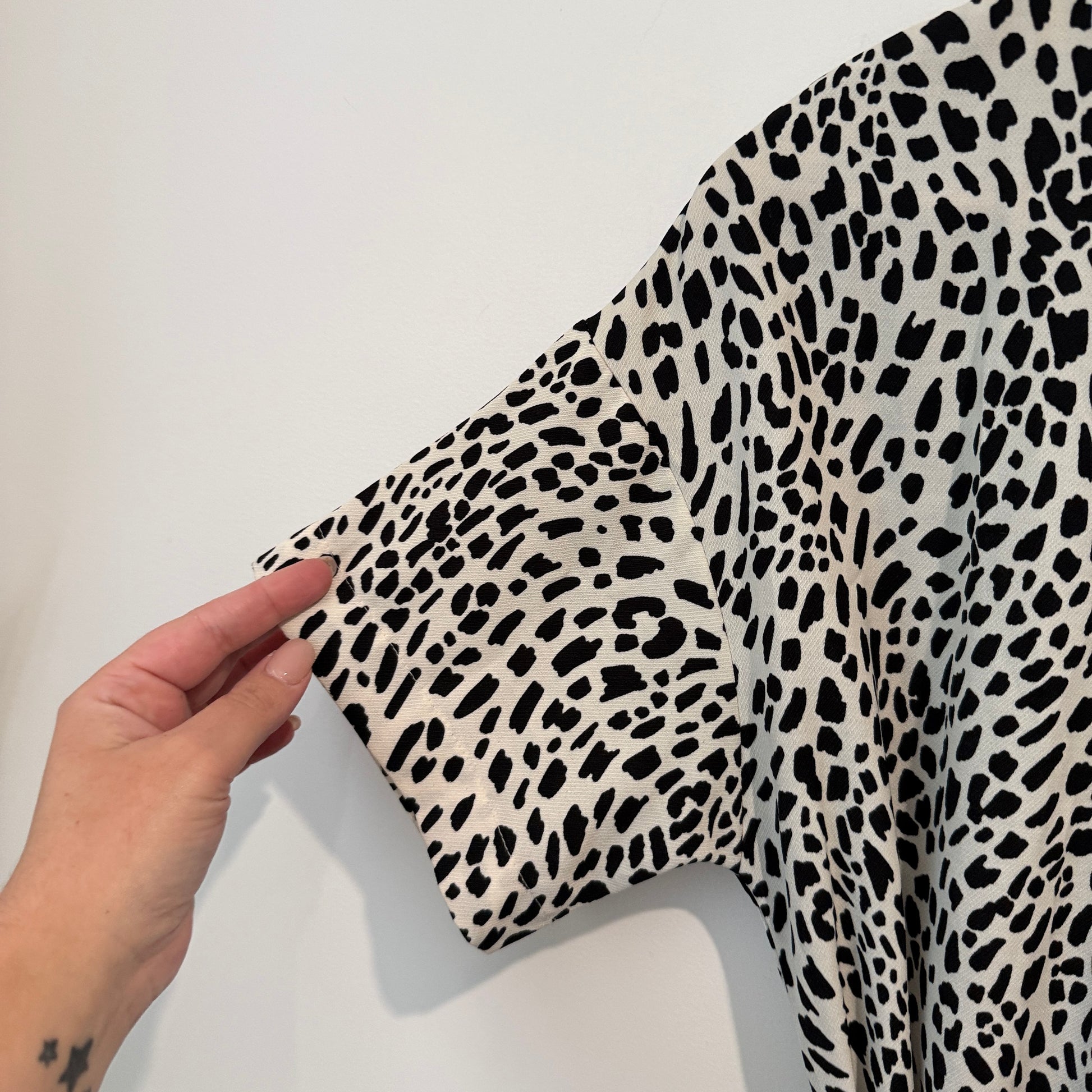 Brand Unknown Leopard Print Short-sleeve Mini Dress Size U/Arm to U/Arm 44cm
