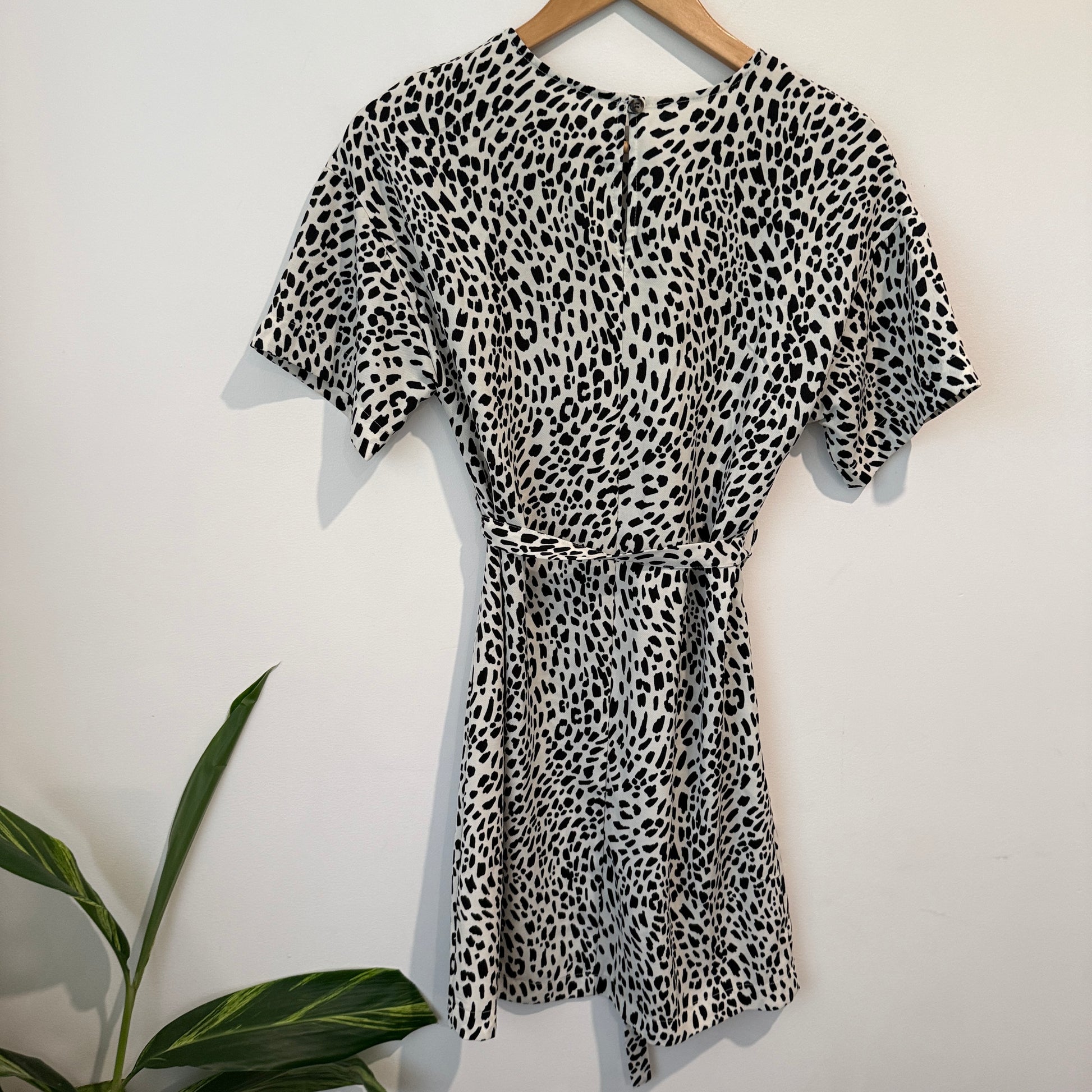 Brand Unknown Leopard Print Short-sleeve Mini Dress Size U/Arm to U/Arm 44cm