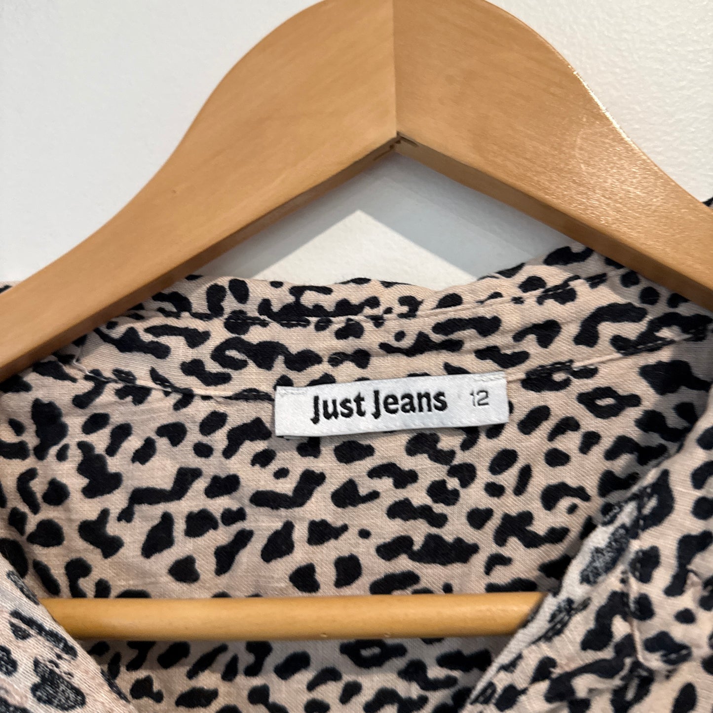 Just Jeans Leopard Print Button-down Shirt Size 12