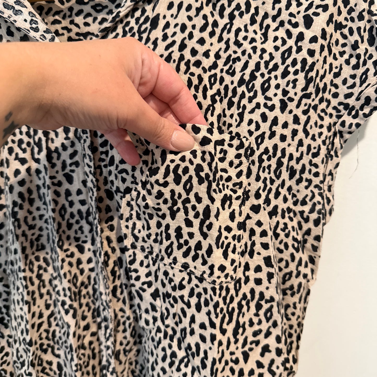 Just Jeans Leopard Print Button-down Shirt Size 12