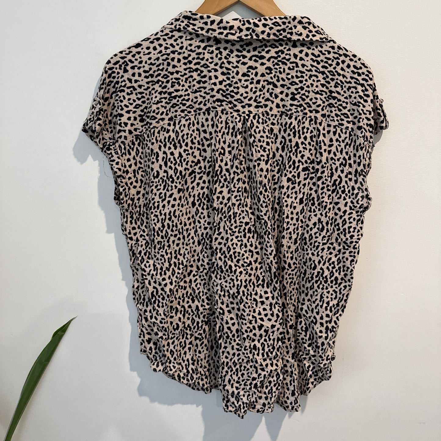 Just Jeans Leopard Print Button-down Shirt Size 12