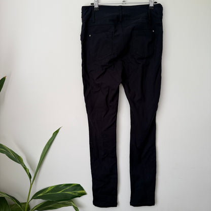 Pagani Size 12 Black Zip Feature Pants