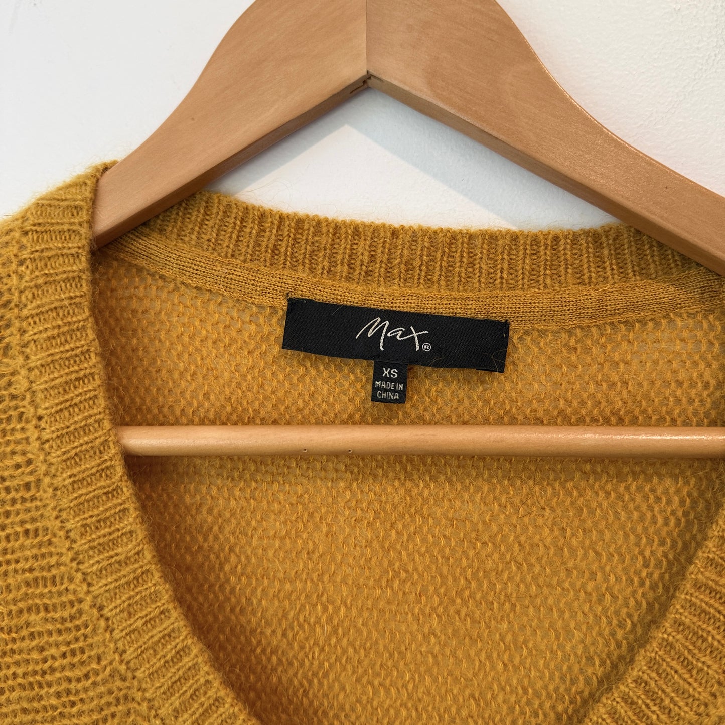 Max
Size: XS