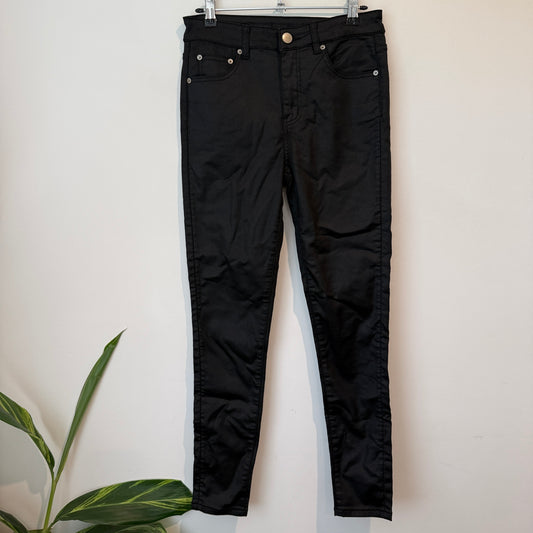 Decjuba Skinny Jeans Size Waist 70cm — Preloved
