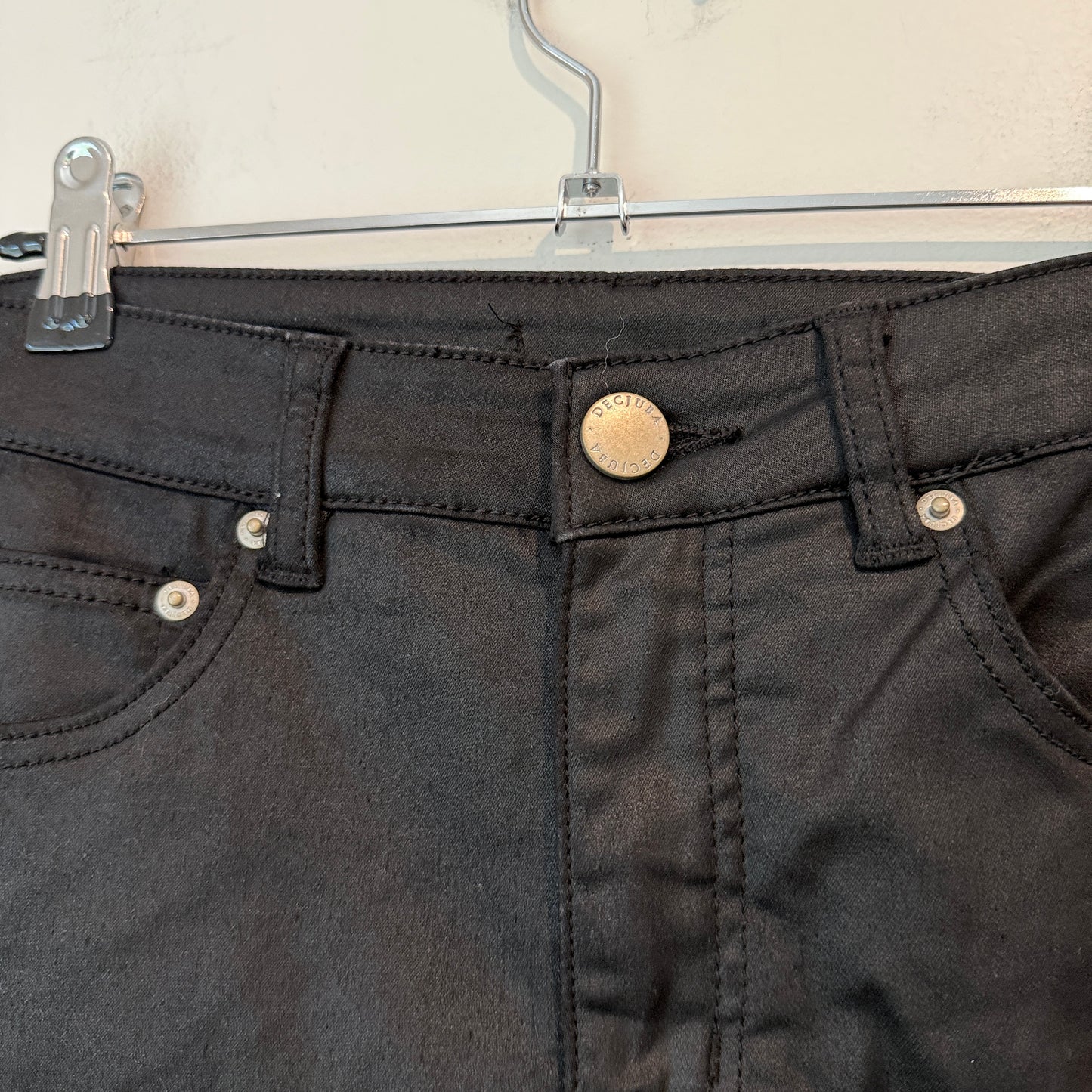 Decjuba Skinny Jeans Size Waist 70cm — Preloved