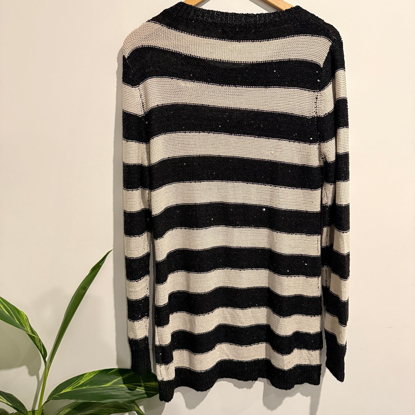 Emerge Black And Beige Striped Crewneck Sweater Size L