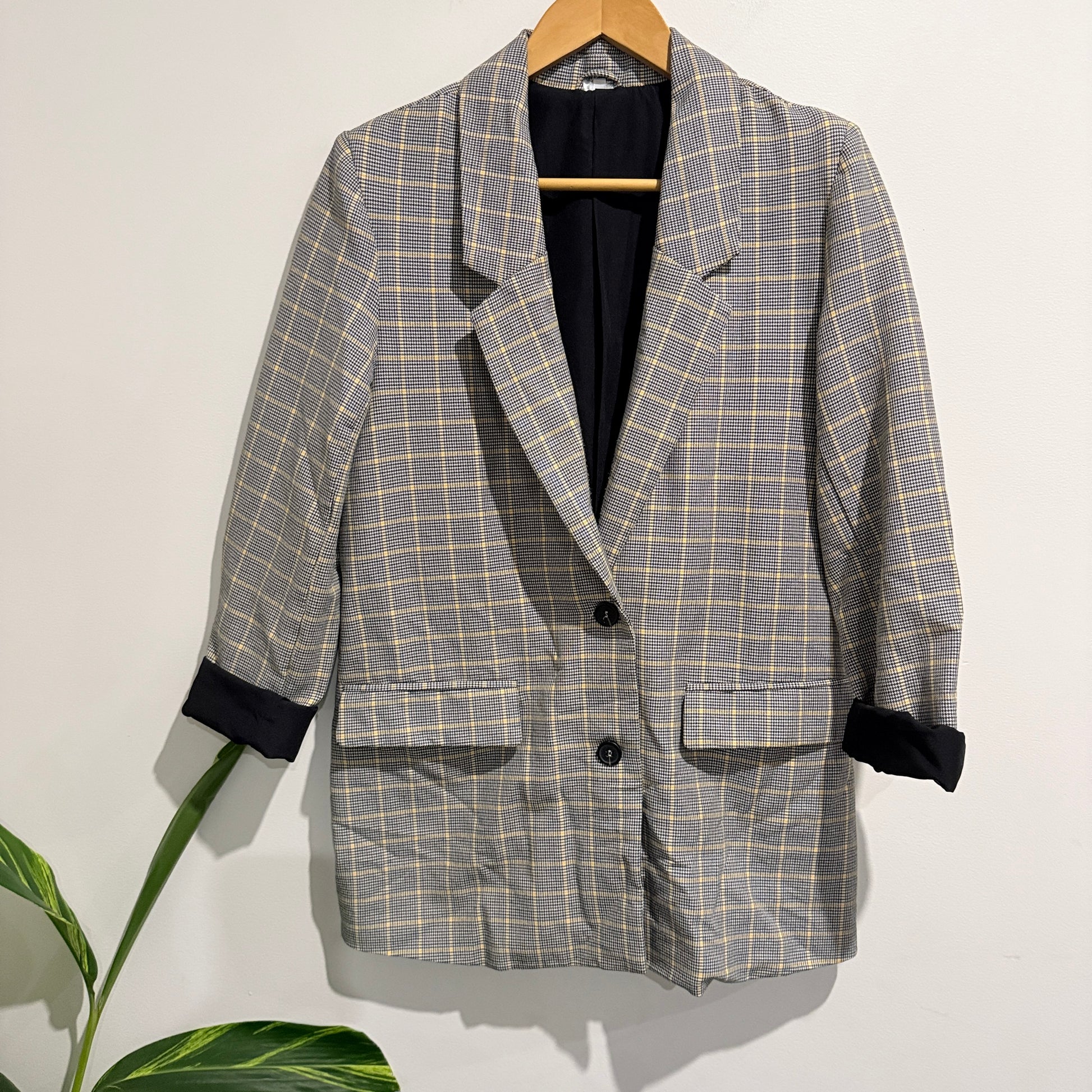 Brand Unknown Gray And Beige Plaid Blazer Jacket Size 12/22 | U/Arm to U/Arm 46cm
