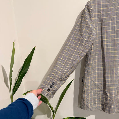 Brand Unknown Gray And Beige Plaid Blazer Jacket Size 12/22 | U/Arm to U/Arm 46cm