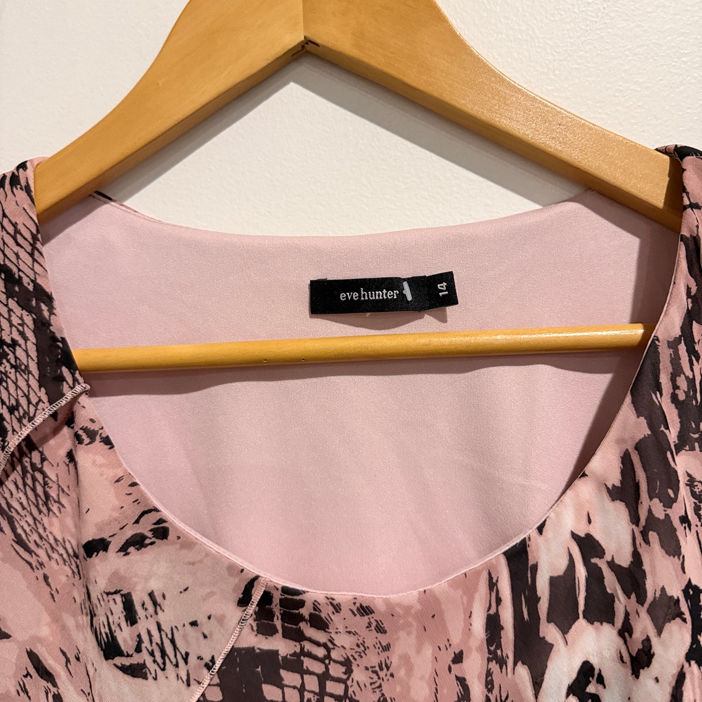 Eve Hunter Tiered Floaty Dress Size 14L