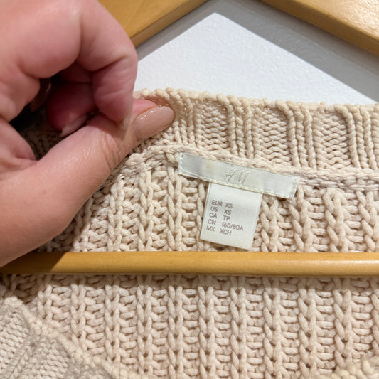 H & M Beige Cropped Chunky Knit Sweater Size XS