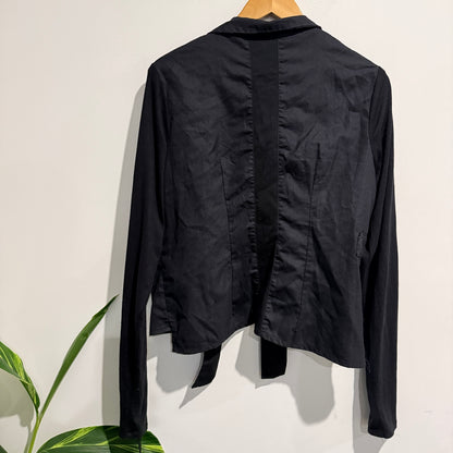 Brand Unknown Black Textured Jacket With Long Straps Size U/Arm to U/Arm 53cm