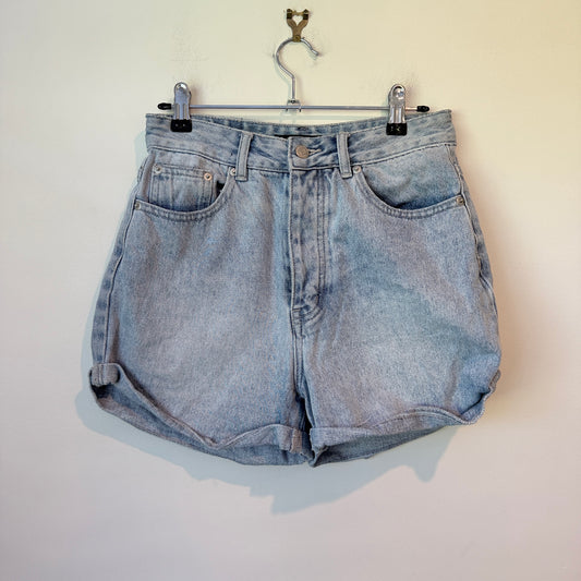 Glassons Light Wash Blue Denim Short Size 8