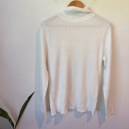 Brand Unknown White Turtleneck Stretchy Ribbed Sweater Size U/Arm to U/Arm 50cm