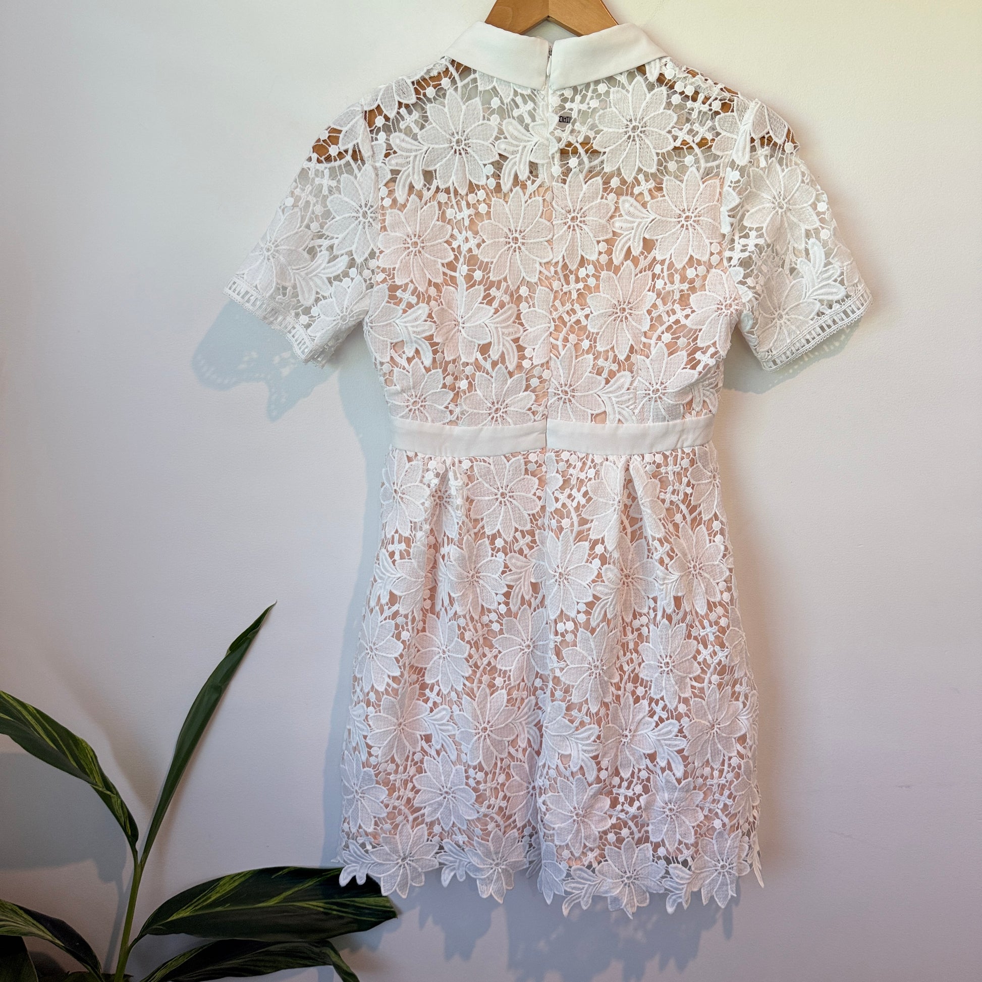 Brand Unknown Ivory Lace Shirt Mini Belted Dress Size M | U/Arm to U/Arm 39cm