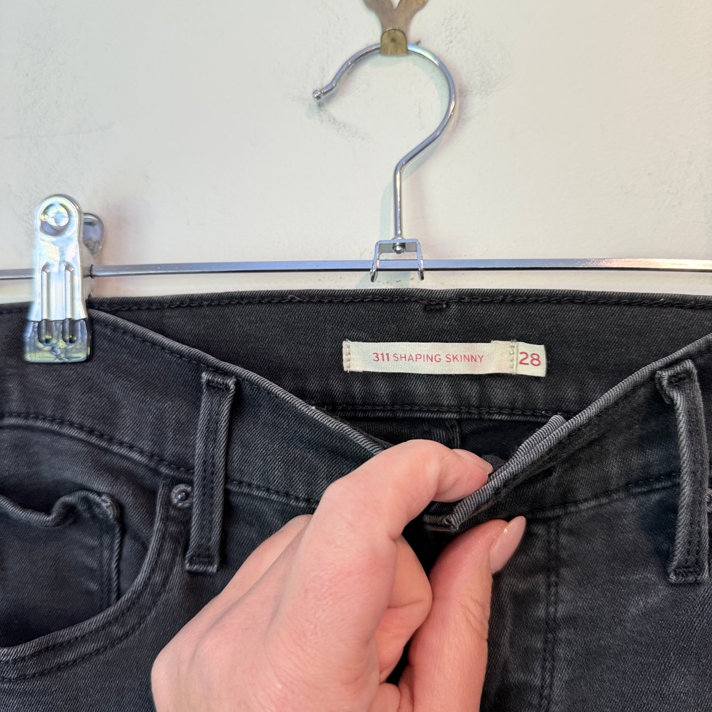 311 Faded Black Wash Skinny Jeans Size 28 | Waist 72cm