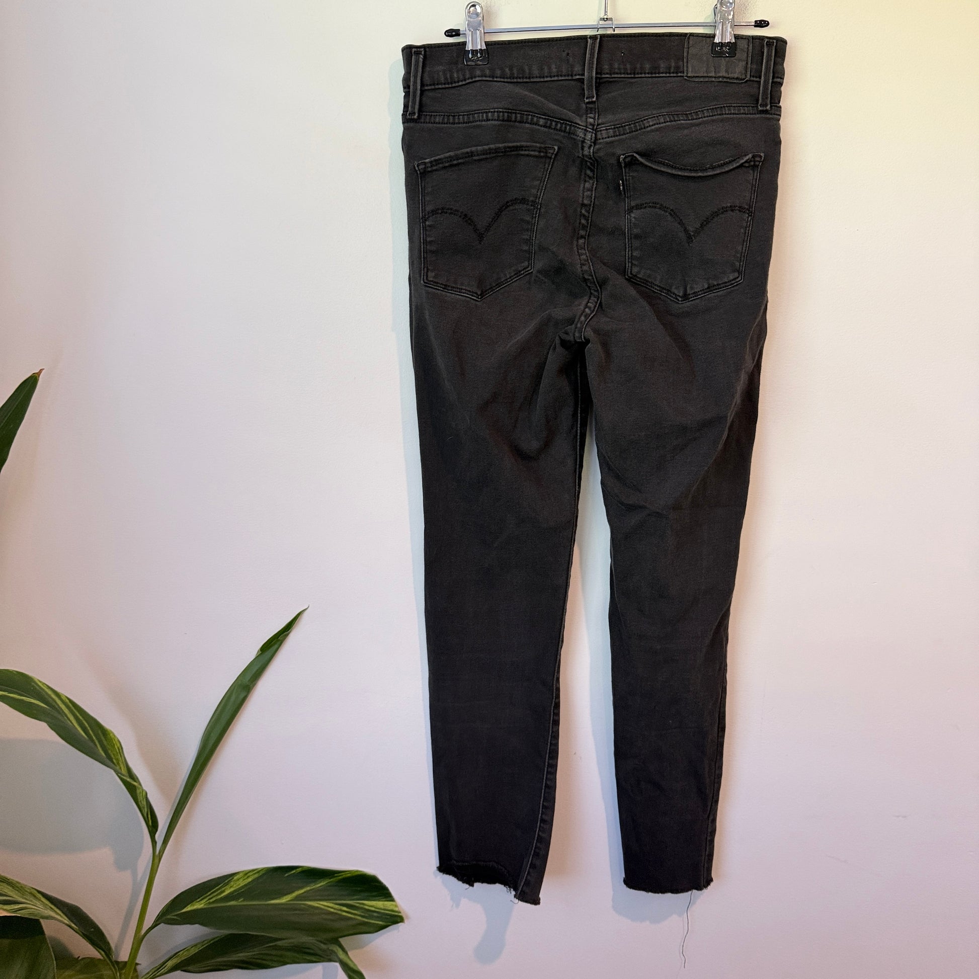 311 Faded Black Wash Skinny Jeans Size 28 | Waist 72cm