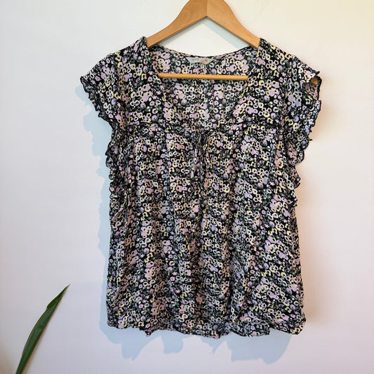 Spirit Black Flutter Sleeves Floral Top Size 16