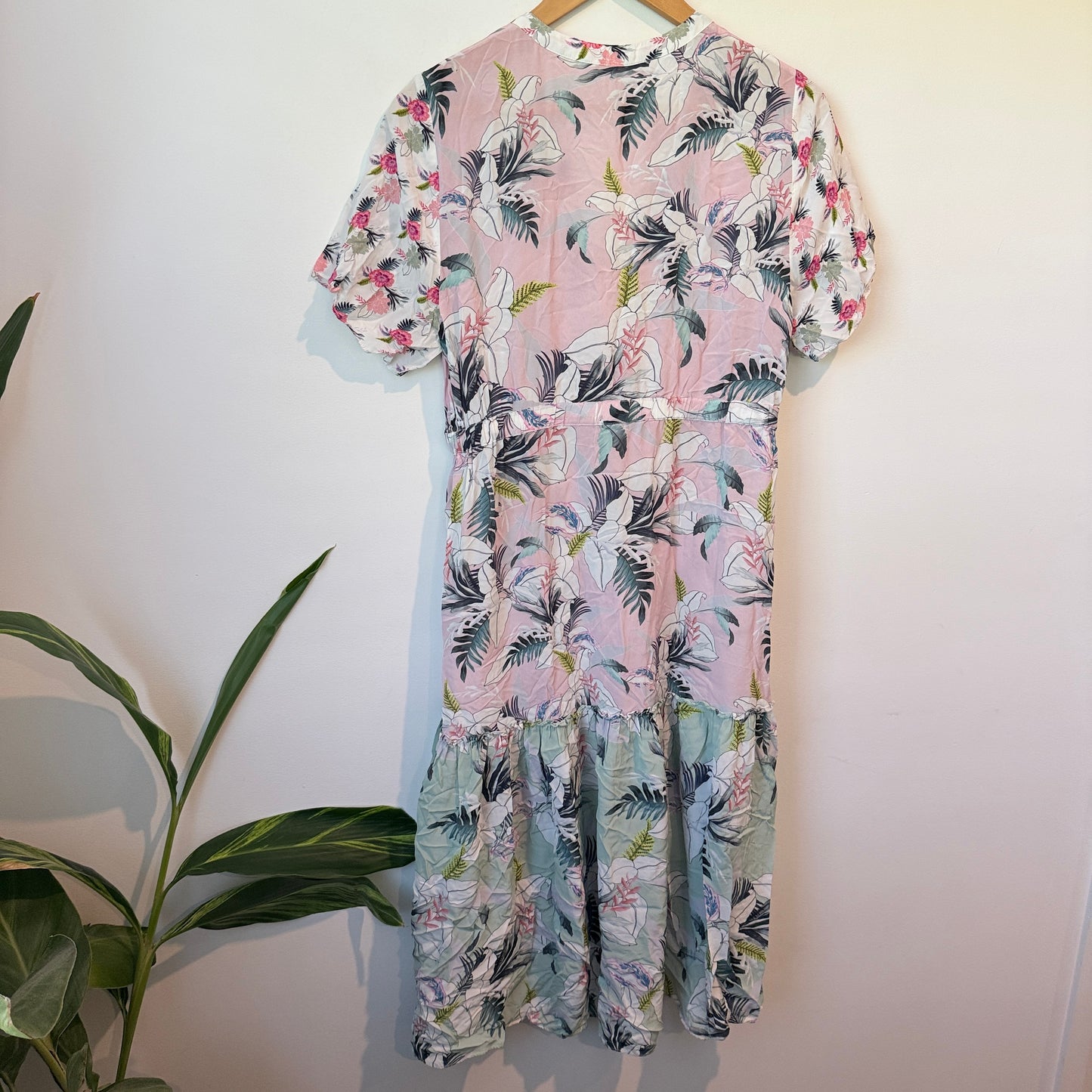 Loobies Story Soft Tropical Print Dress Size 12