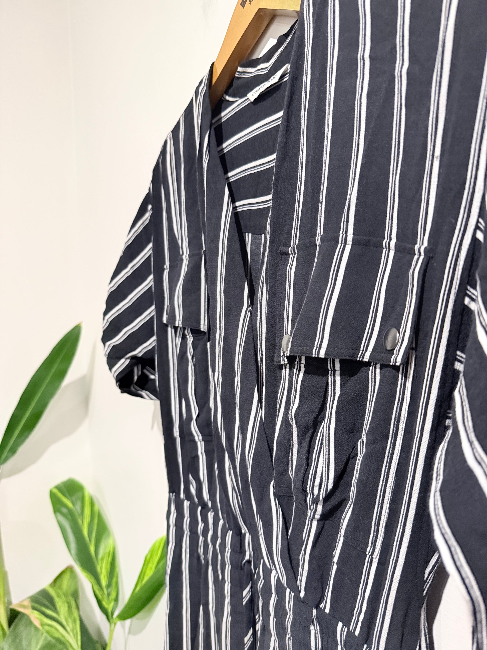Country Road Black And White Striped Button-down Shirt Dress Size 4