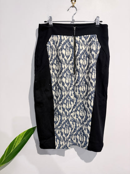 Cue Black Geometric Pattern Pencil Skirt Size 10