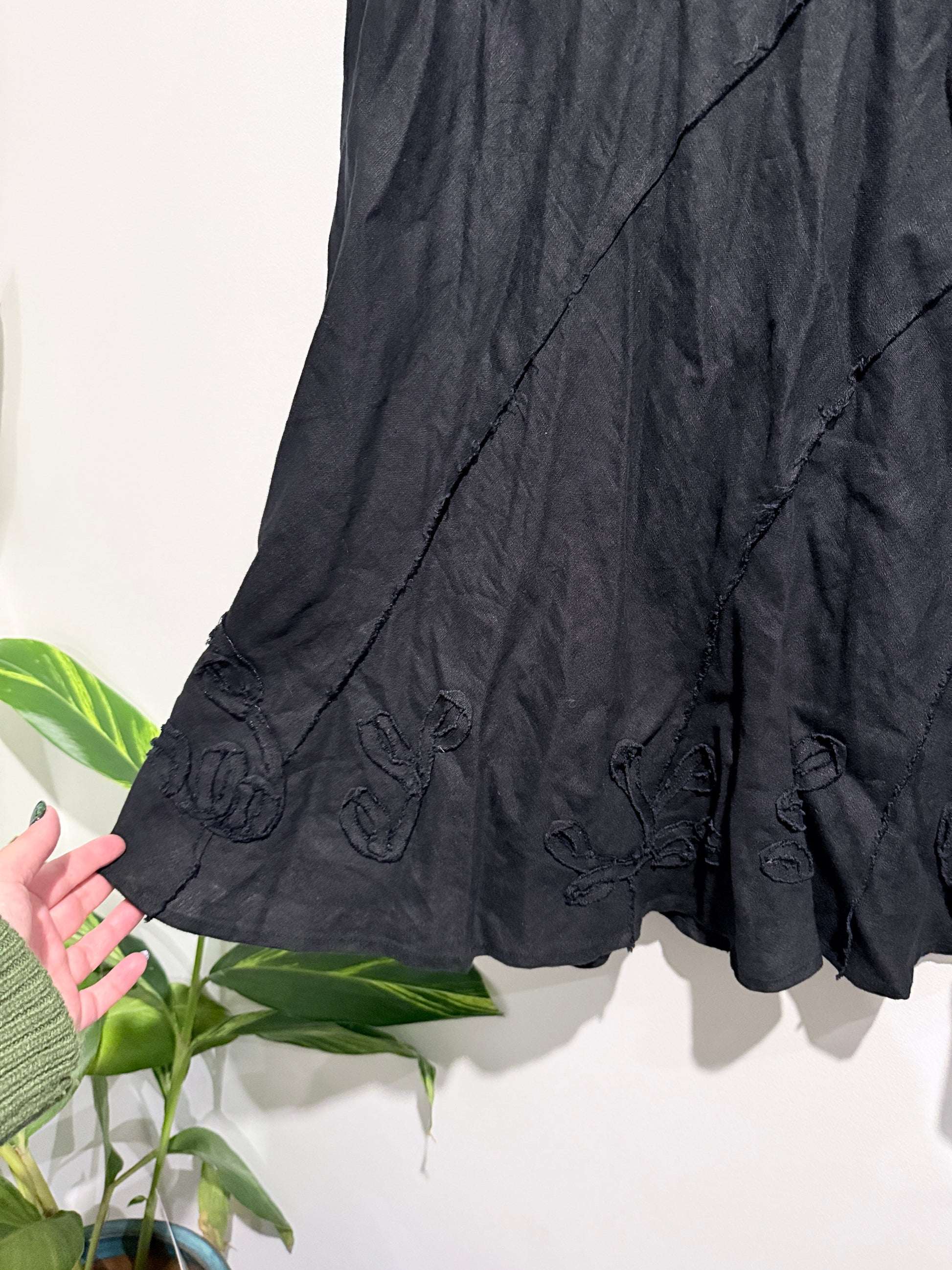 FOIL Black Linen Eyelet Skirt Size 10