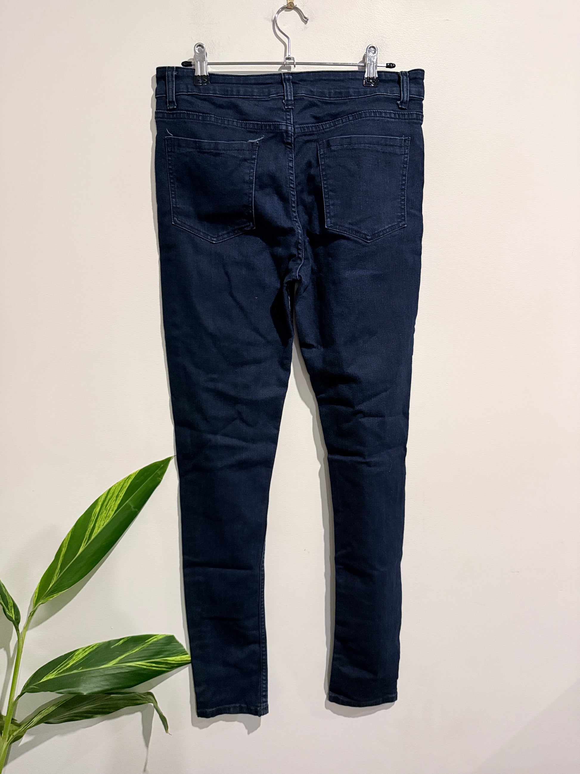Glassons Dark Wash High-waist Skinny Jeans. Size 11